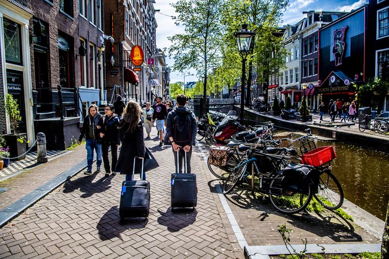 Hoe Wordt Het Geld In 2024 Verdeeld In Amsterdam   Hogere Toeristenbelasting Gratis Ov Voor Kinderen Hoe Wordt Het Geld In 2024 Verdeeld In Amsterdam