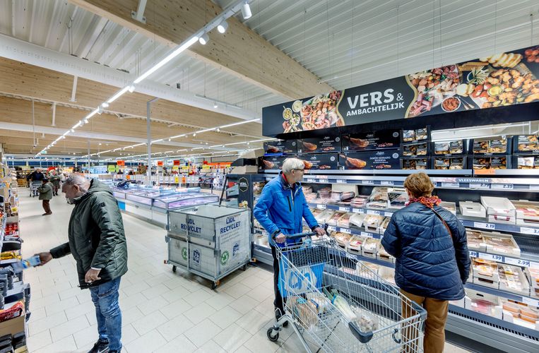 Hoe Discounter Lidl Zich Onderscheidt: 'Twee Soorten Pindakaas, Al Het  Onnodige Laten We Weg'