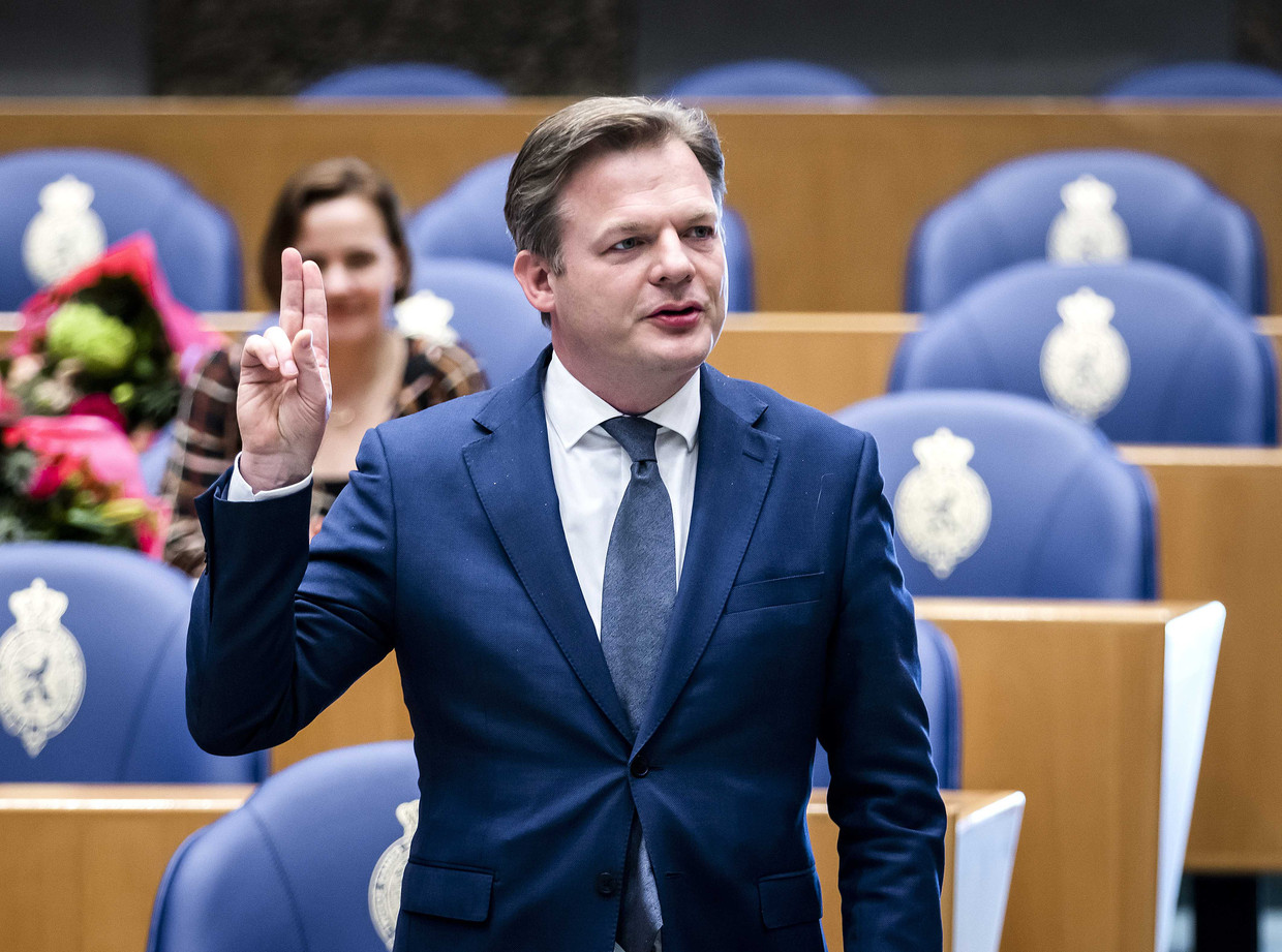 cdas-populairste-kamerlid-omtzigt-houdt-zijn-eigen-partij-en-de-formatie-gegijzeld