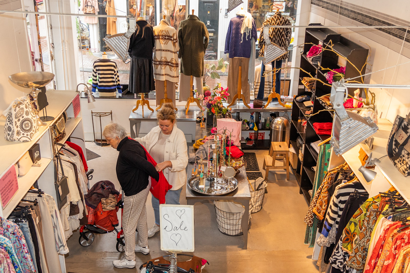Kledingwinkels in de buurt hot sale