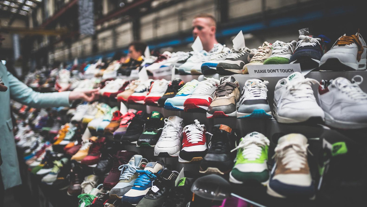 Hardloopschoenen discount kopen amsterdam